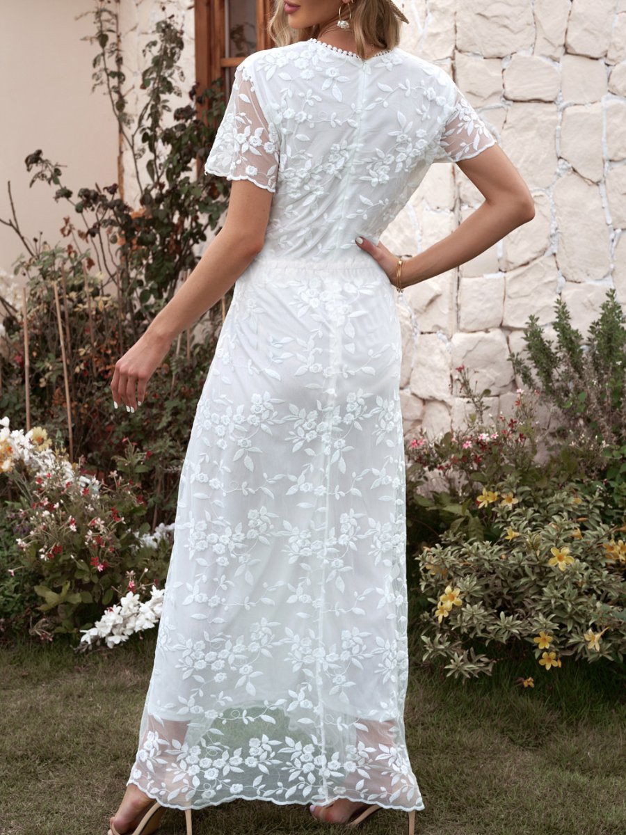 Elegant Lace White Maxi Dress