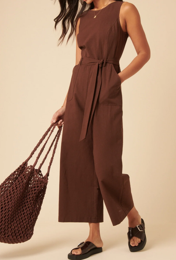 The Chic Sleeveless Jumpsuit